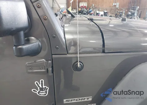 2016 Jeep Wrangler Unlimited Sport z USA, uszkodzony, nr VIN 1C4BJWDG9GL219807